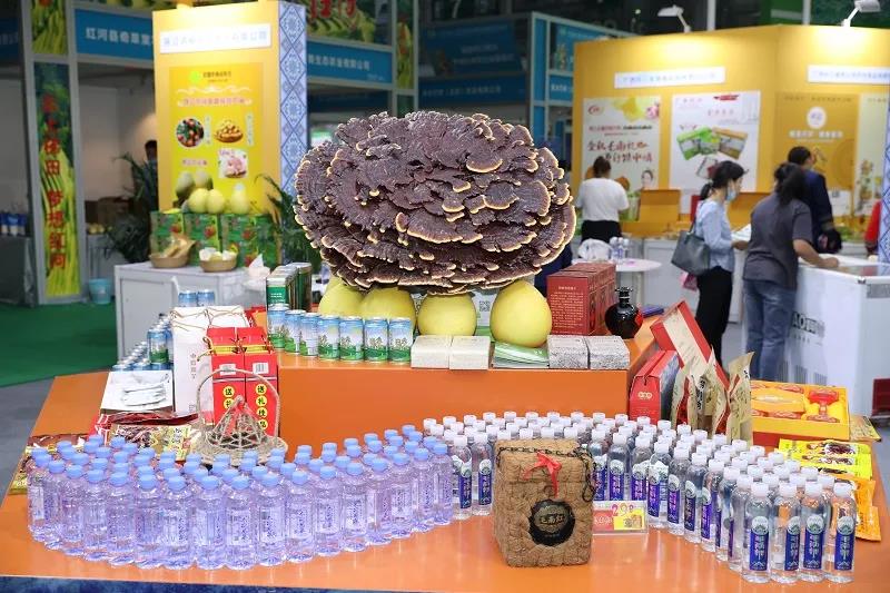 【展團(tuán)風(fēng)采回顧】來(lái)啦！環(huán)江好物亮相深圳綠博會(huì)